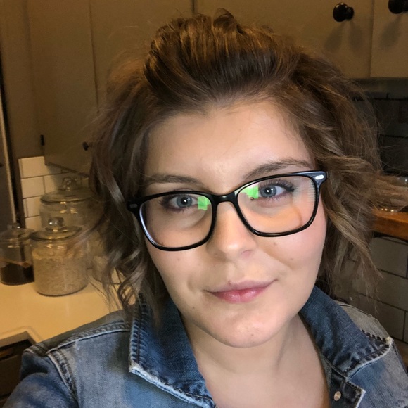 Meet your Posher, France - Picture 1 of 1